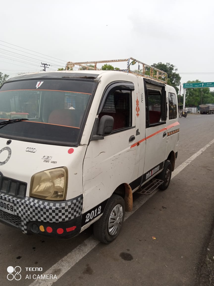 olx mahindra maxximo mini van