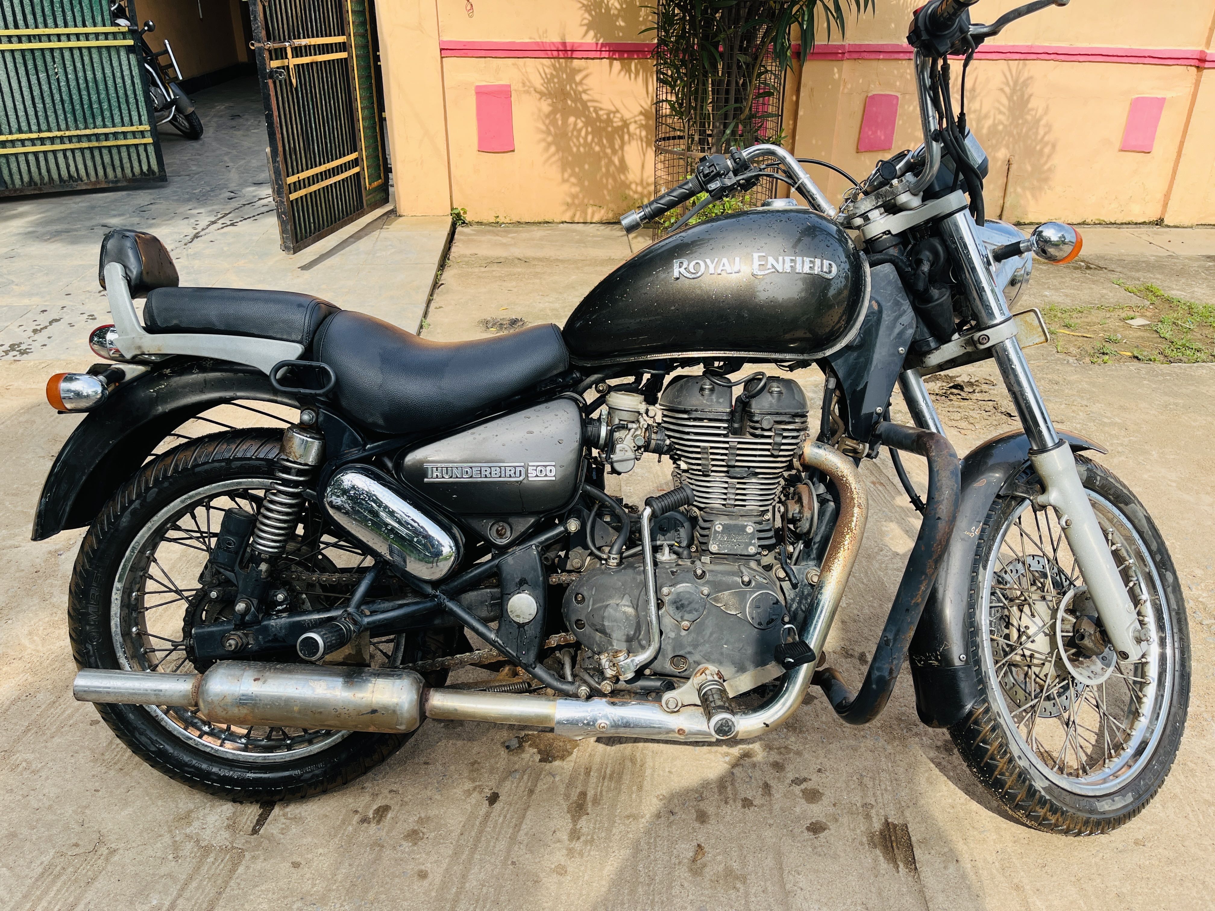 front_right_view